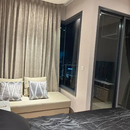 Once Seaview Aparthotel *