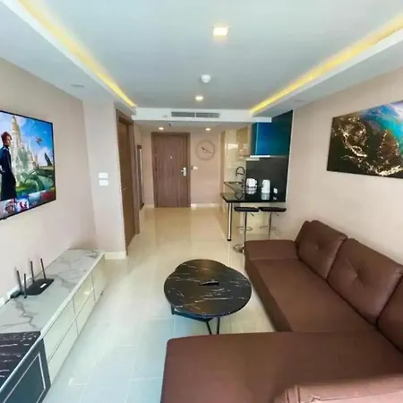 Condominium At Grand Avenue *