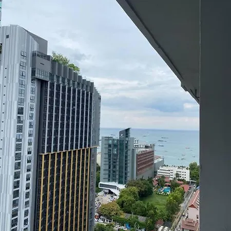 Sea View High Floor Free Wifi Free Netflix