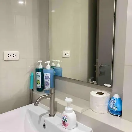 Sea View High Floor Free Wifi Free Netflix * Pattaya