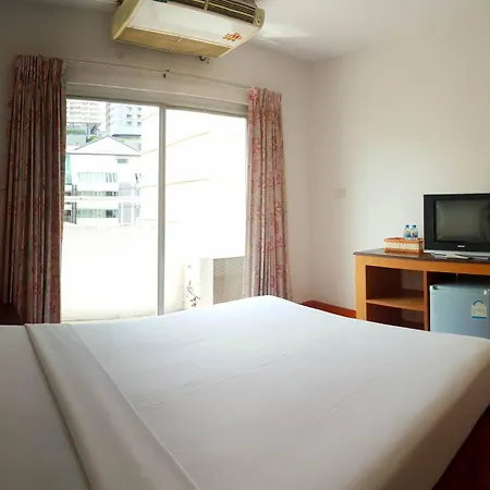 Eastiny Bella Vista Hotel