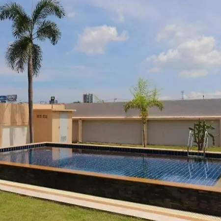 Wonderland Pool