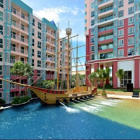 Grand Caribbean South Pool Access *