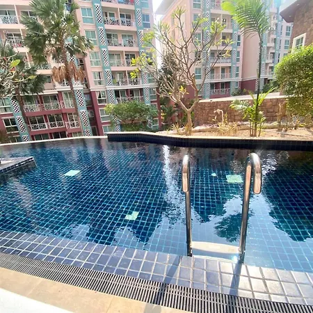Grand Caribbean South Pool Access *