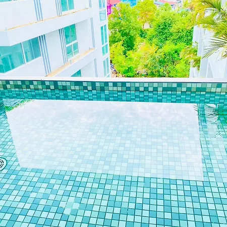 D Eco Hotel *
