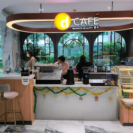 D Eco Hotel *