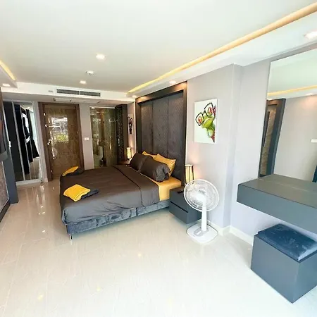 Large Luxury - Centre - Grand Avenue Residences, Pool View - 413 Pattaya