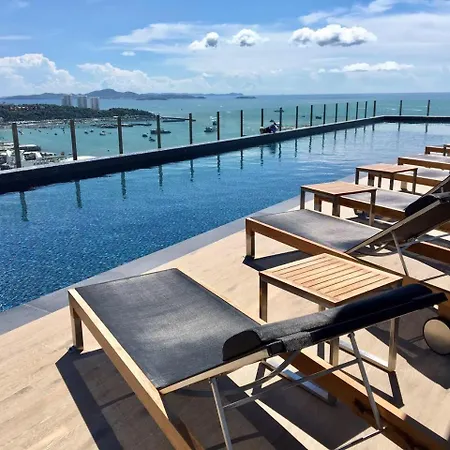 The Base By Leya * Pattaya