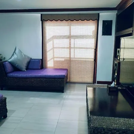Villa Luxury Pool 5 Bedroom Pattaya