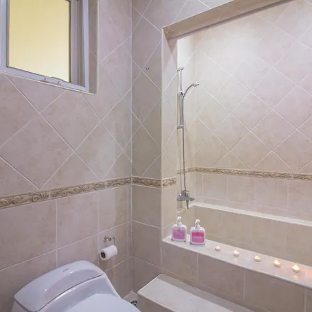 Private Pool 2bdr Beach@200m * Pattaya