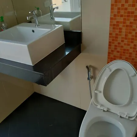 Apartment New Circle Phratamnak Pattaya