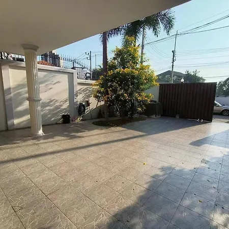 Villa Beachfront Golf Pool Private Courtyard Pattaya