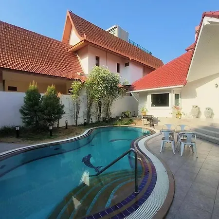 Villa Beachfront Golf Pool Private Courtyard