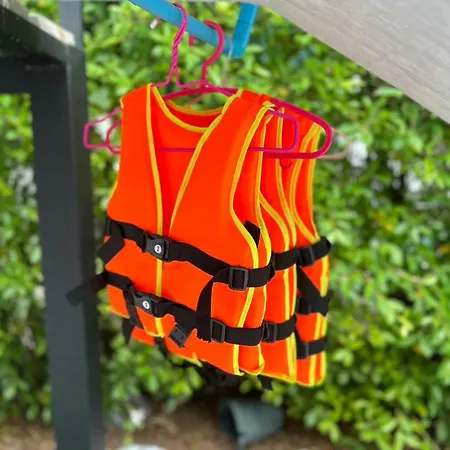 Pupae Pool Pattaya