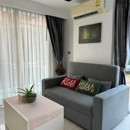 Apartment Center Residents ที่พักในตัวเมืองพัทยา