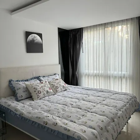 Apartment Center Residents ที่พักในตัวเมืองพัทยา *
