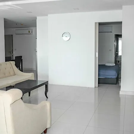 One Tower By Apartwell Apartment *