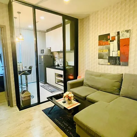The Base 351 By Pupu Apartment Pattaya
