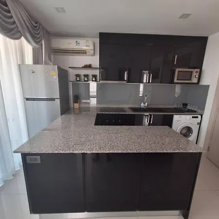 The Juwel By Daranee Service Property * Pattaya