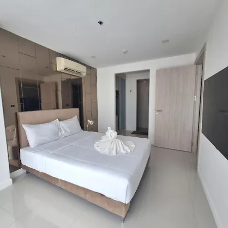 Apartment The Juwel By Daranee Service Property *