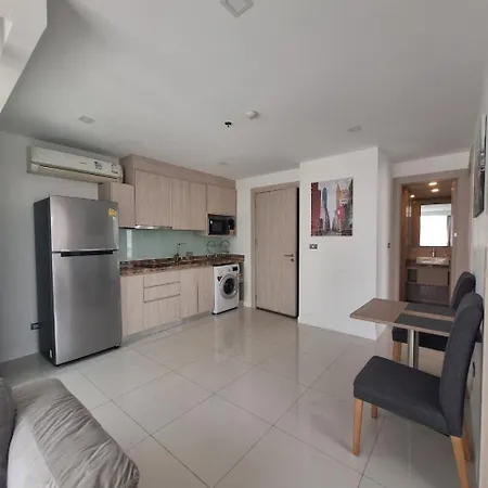 The Juwel By Daranee Service Property Apartment Pattaya