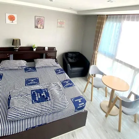 Novana - Jacuzzi - Pool - Sauna - Gym Apartment Pattaya