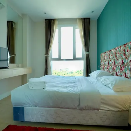 Pattaya Apartments L Guest Friendly L Waterpark Gym Sauna Jacuzzi อพาร์ทเม้น
