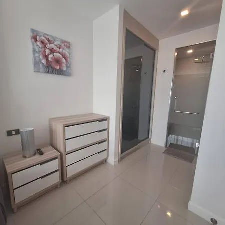 Apartment The Juwel By Daranee Service Property