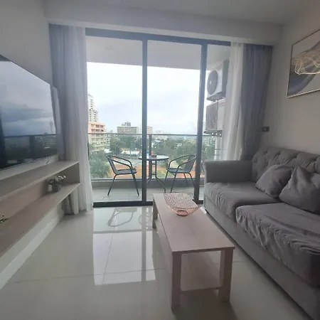 The Juwel By Daranee Service Property Apartment Pattaya