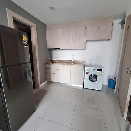 Apartment The Juwel By Daranee Service Property