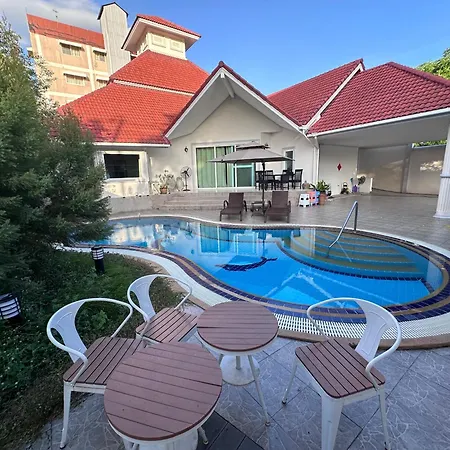 Villa Beachfront Golf Pool Private Courtyard *