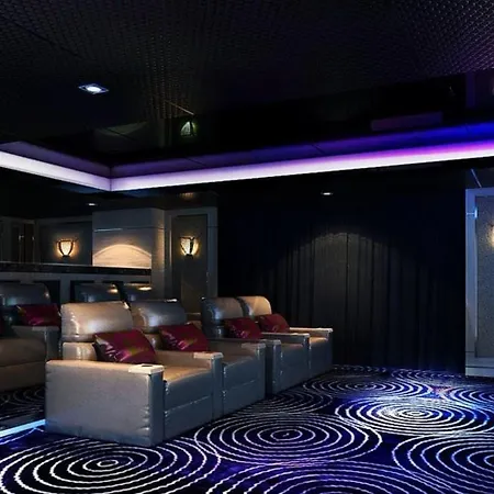 Grande Caribbean Apartment *
