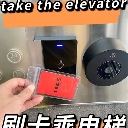 Apartment 24a网红无边泳池edge豪华单卧室套房 海滩3分钟 Pattaya