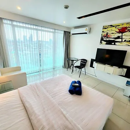 Modern In Downtown * Pattaya
