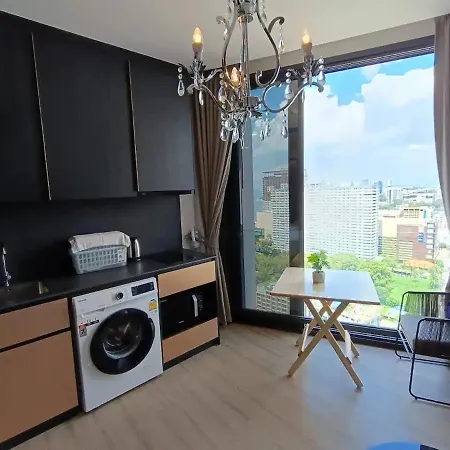 Downtown Chic High Floor& Seaview #en57928 Pattaya