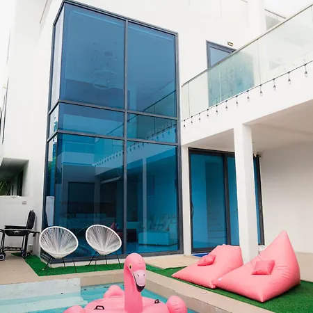 Rio Pool Pattaya