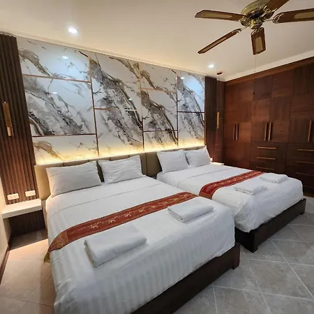 Phratamnak Seaside Pool Villa *