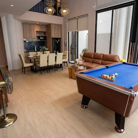 Me9 Luxury Pool *