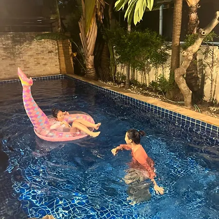 Baan Natcha Pool Center Villa *