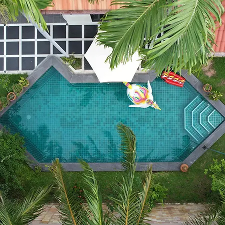 Phratamnak Seaside Pool * Pattaya