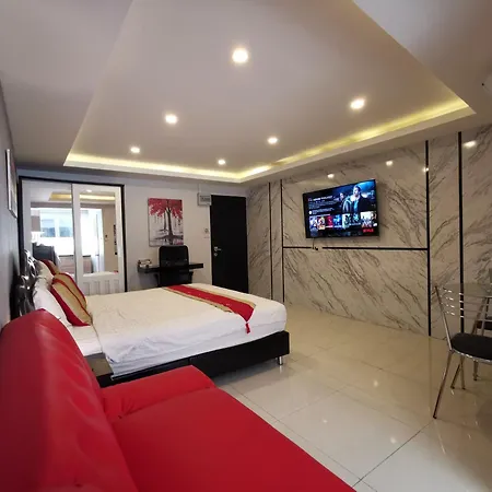 Luxury 4 Floor * Pattaya