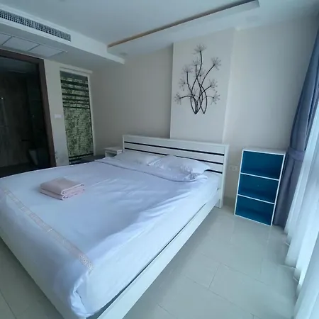 Special Price Of Grand Avenue 36 Sqm, One Bedr, One Bathr, Kitchen, Washing Machine, Balcony , Landlord Arranges Apartment