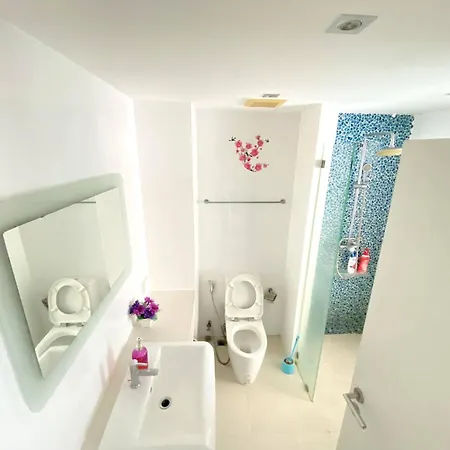 Apartment Novana - Jacuzzi - Pool - Sauna - Gym Pattaya