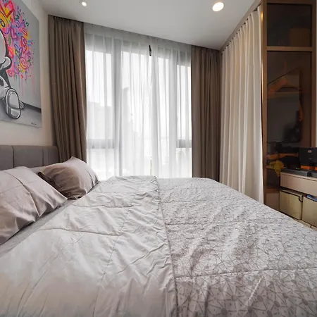 Edge 2br Ocean View Luxury Rooftop Pool Location Apartment