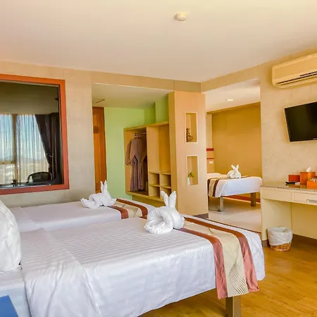 Eastern Grand Palace Hotel