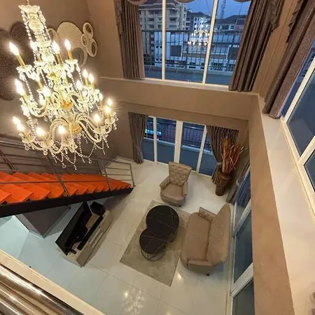 2 Bed - 2 Bath Seaview Penthouse Apartment