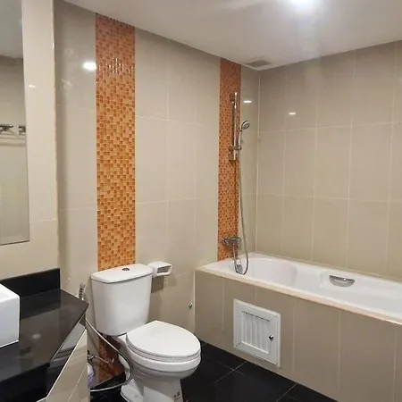 2 Bed - 2 Bath Seaview Penthouse Apartment Pattaya