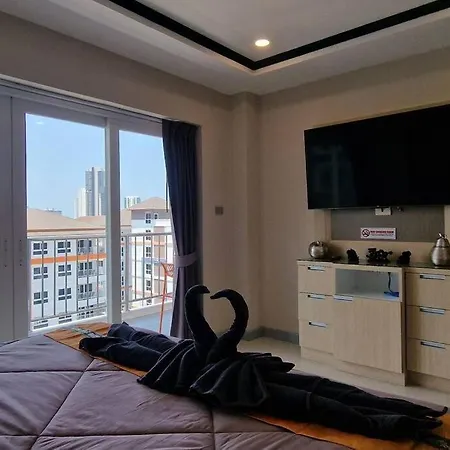 2 Bed - 2 Bath Seaview Penthouse Apartment Pattaya