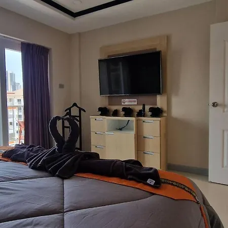 2 Bed - 2 Bath Seaview Penthouse Apartment Pattaya
