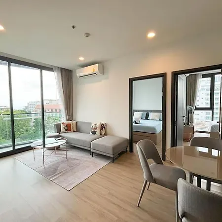 Edge Monstera 4* Pattaya